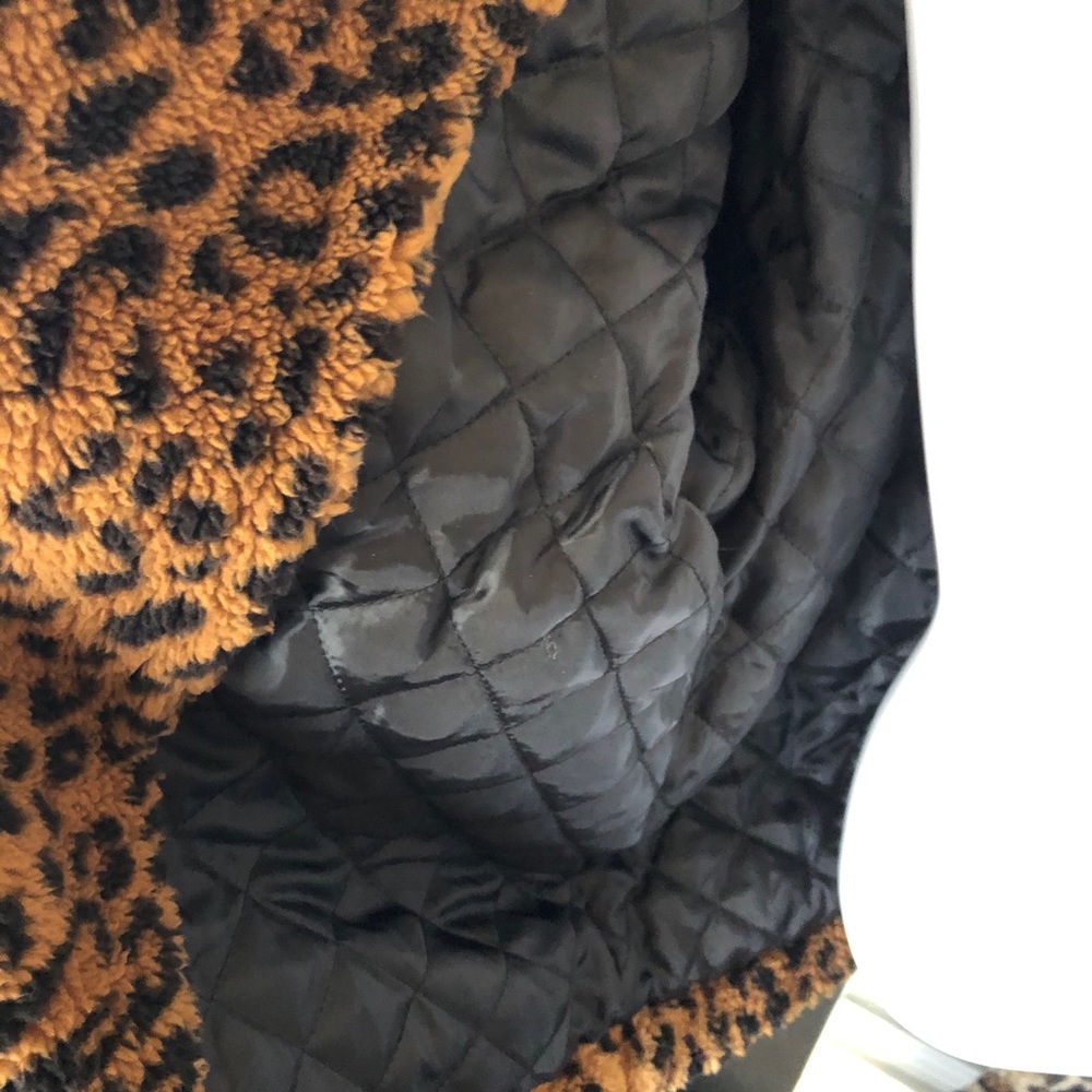 Levi’s Women's Moto Jacket Leopard Print Faux M - Picture 10 of 16